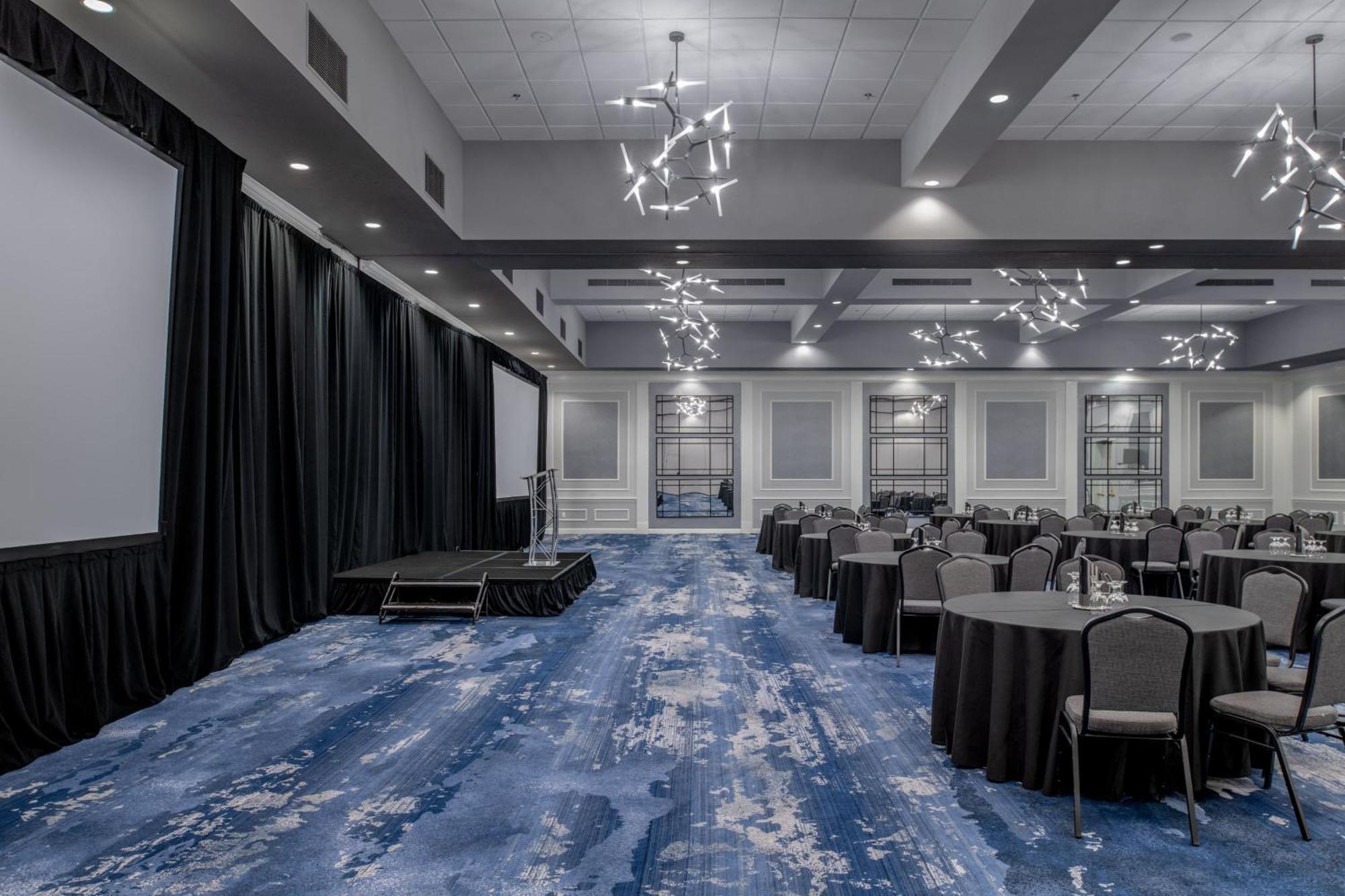 Sheraton Framingham Hotel & Conference Center Zewnętrze zdjęcie